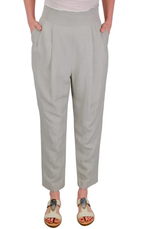 Insulated ski pants for alpine adventure warmth -Grey Silk-linen blend Pleated Pants