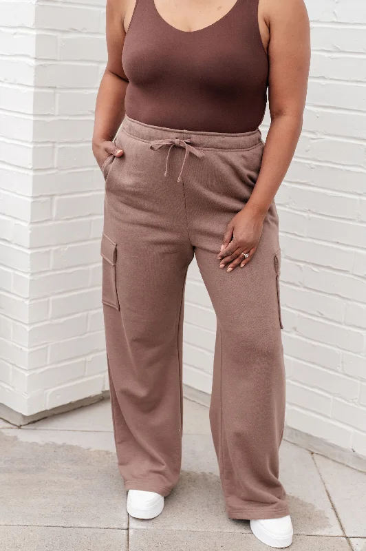 Lightweight culottes pants for summer fashion flair -Run, Don't Walk Cargo Sweatpants in Smokey Brown