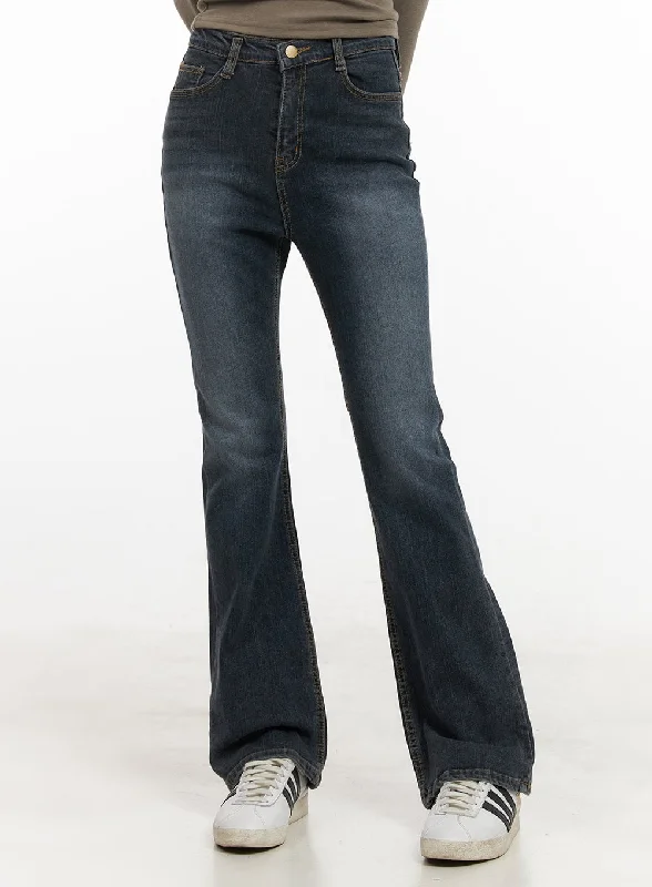 Tapered Jeans for Modern -Kathy Slim-Fit Flared Jeans CJ506