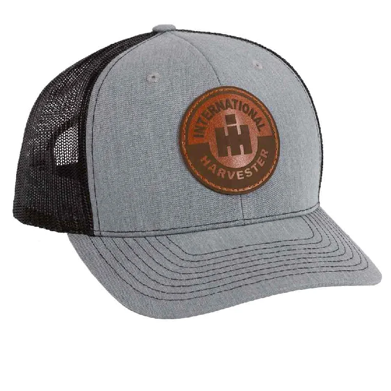 Retro cap with faded wash finish -The Farm Boss Mesh Back Hat