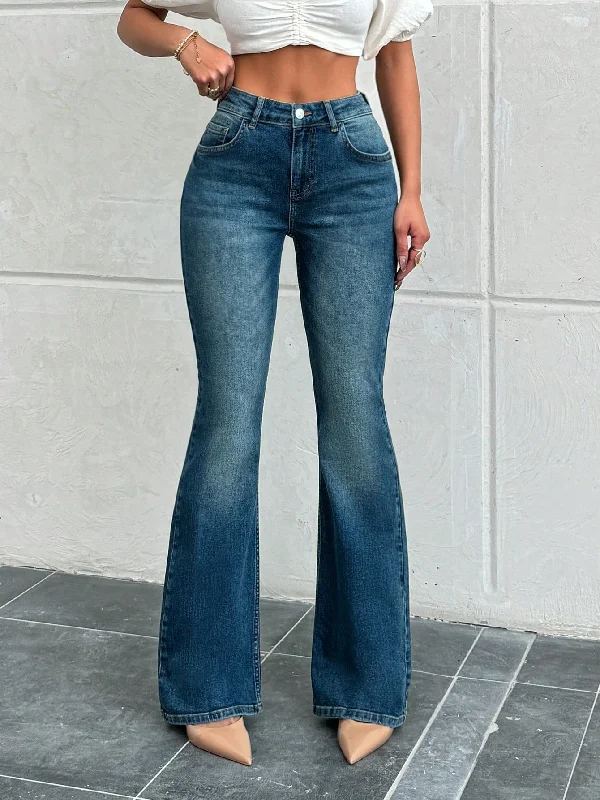 Cutoff Shorts Jeans for Fun -Dusk Blue Wash Bootcut Jeans