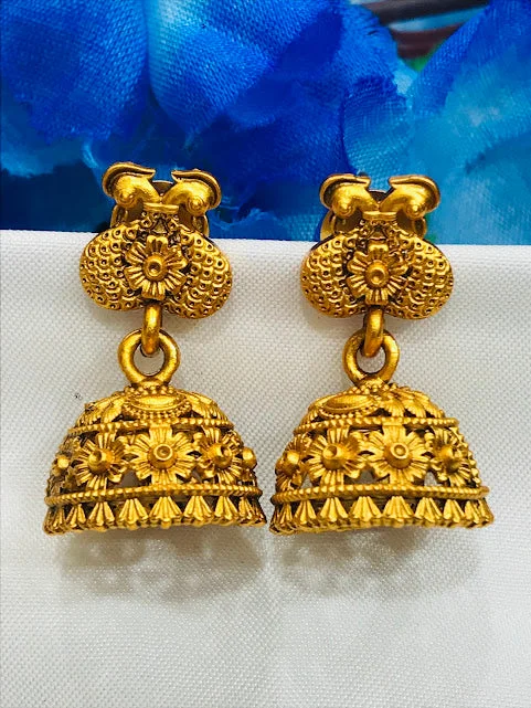 Hoop earrings with colorful beads for a fun and playful vibe-Alluring Antique Gold Designer Jhumka Earrings For Women