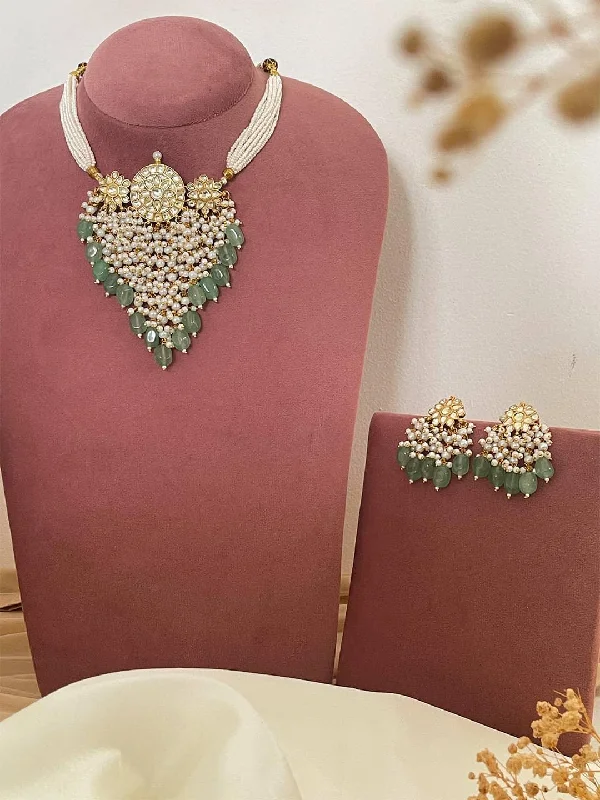 Best hoop earrings with detachable studs for a versatile and adjustable accessory-Mint Green Paachi Kundan Set