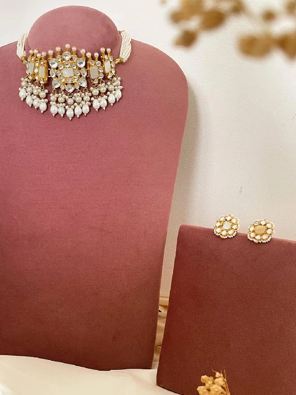 Best hoop earrings with asymmetrical designs for a fashion-forward, avant-garde look-Pachi Kundan Choker Layered White Pearls